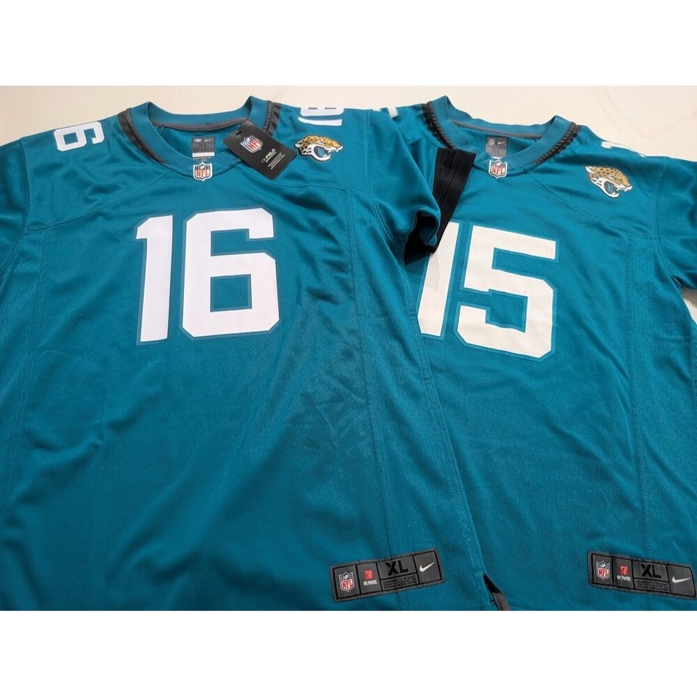 2 Nike Jacksonville Jaguars QB Lot Trevor Lawrence Minshew Jersey Youth Size XL